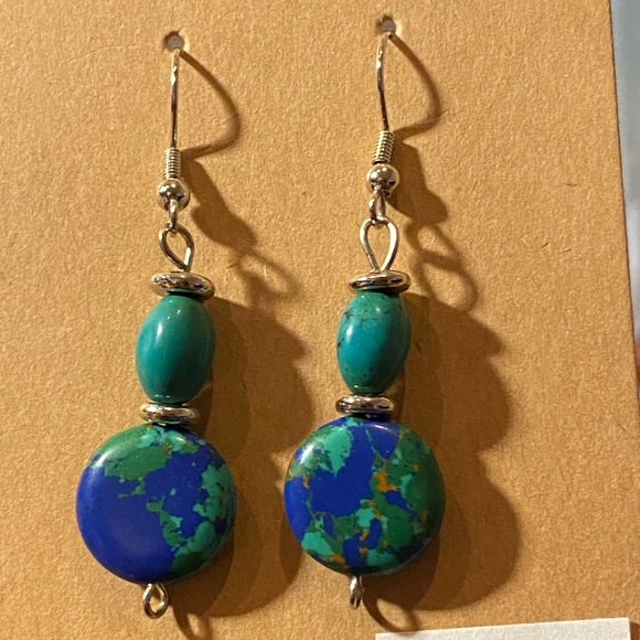 Earth Day stone earrings - Picture 1 of 2